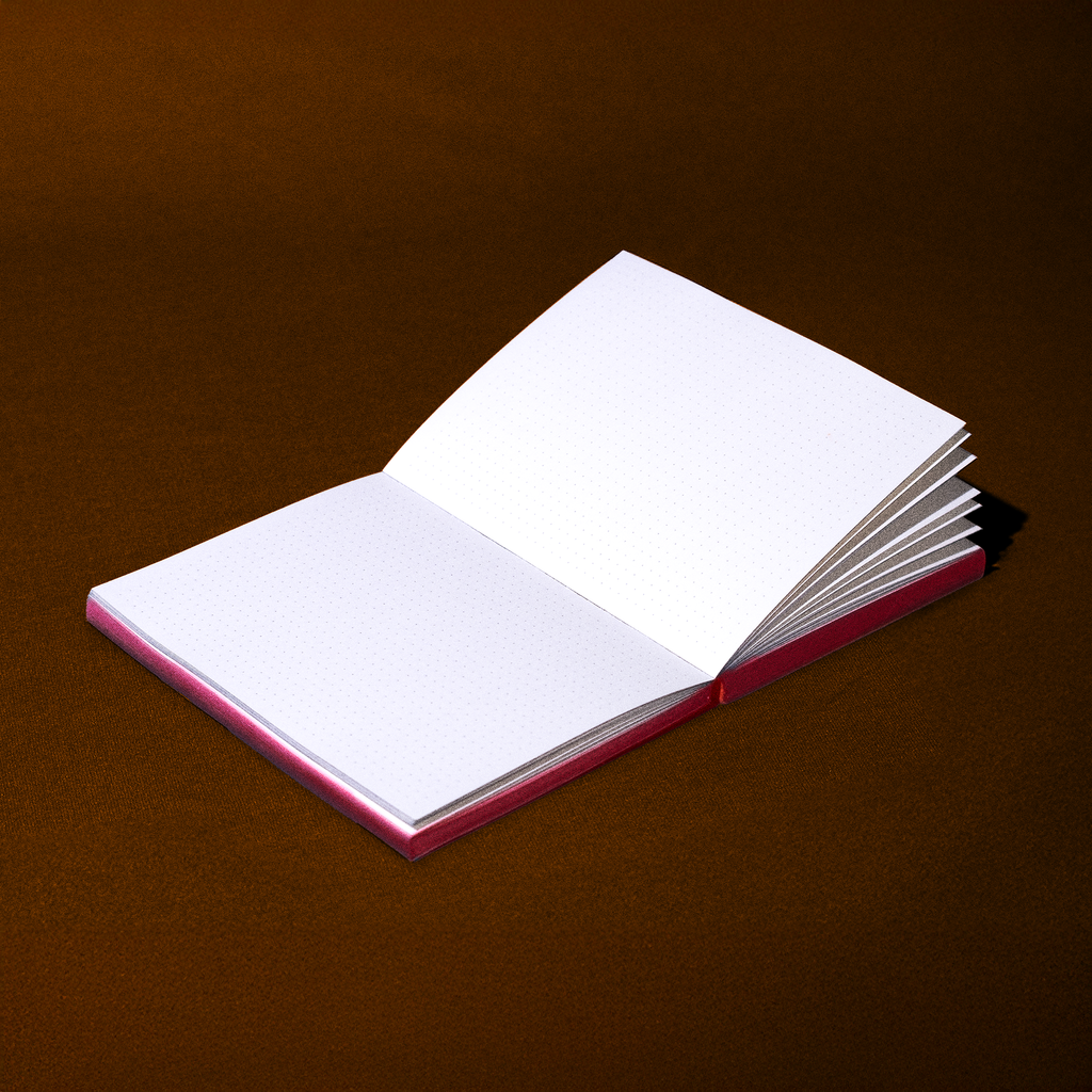 Notebook: Dots & Thoughts