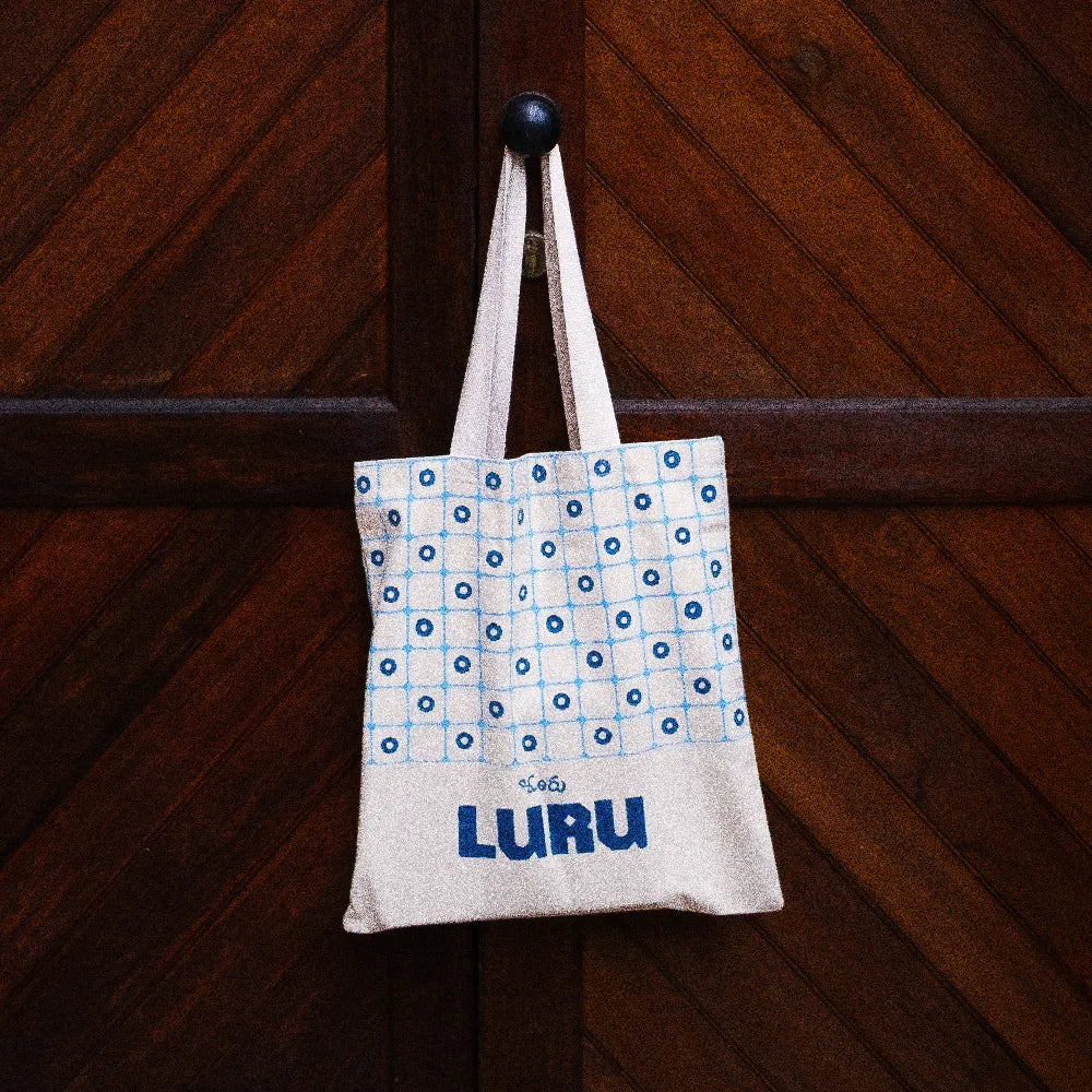 Luru block printed tote bag made by Nav Prabhuti Trust